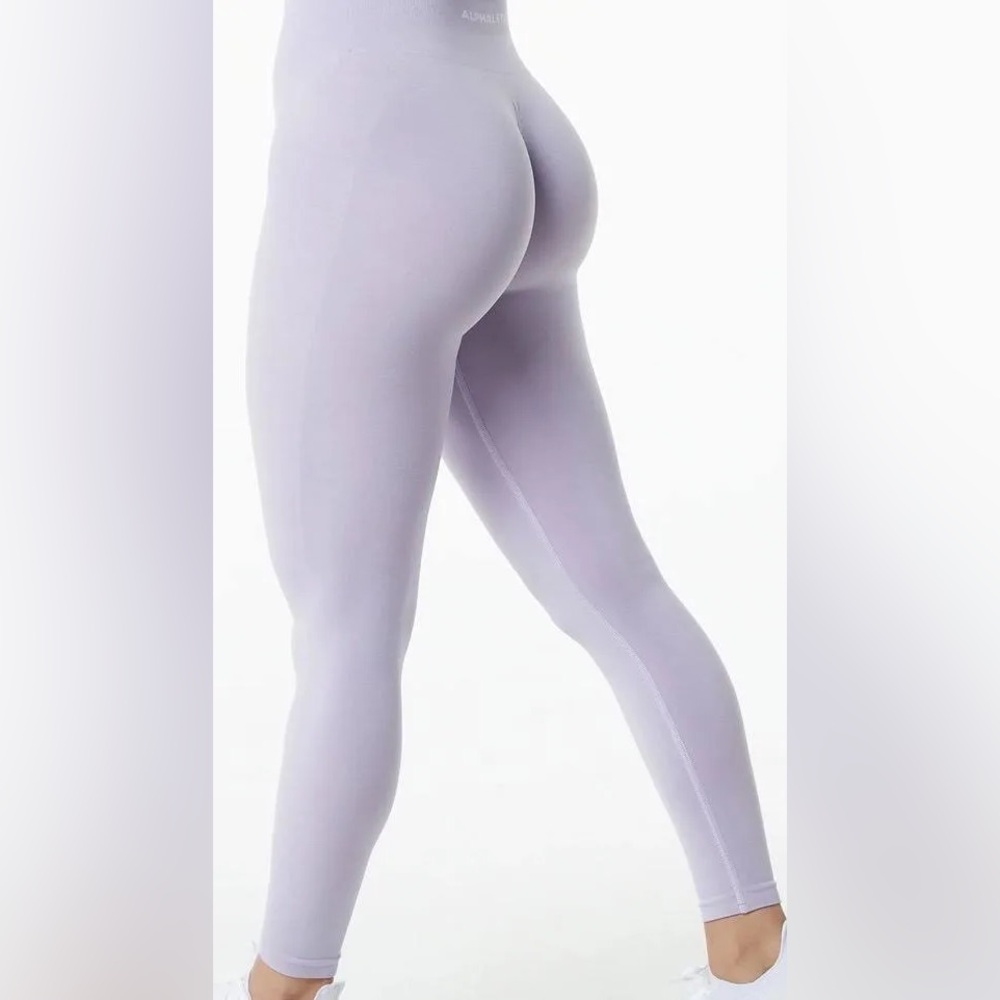 Alphalete Light Purple High Waisted Leggings
